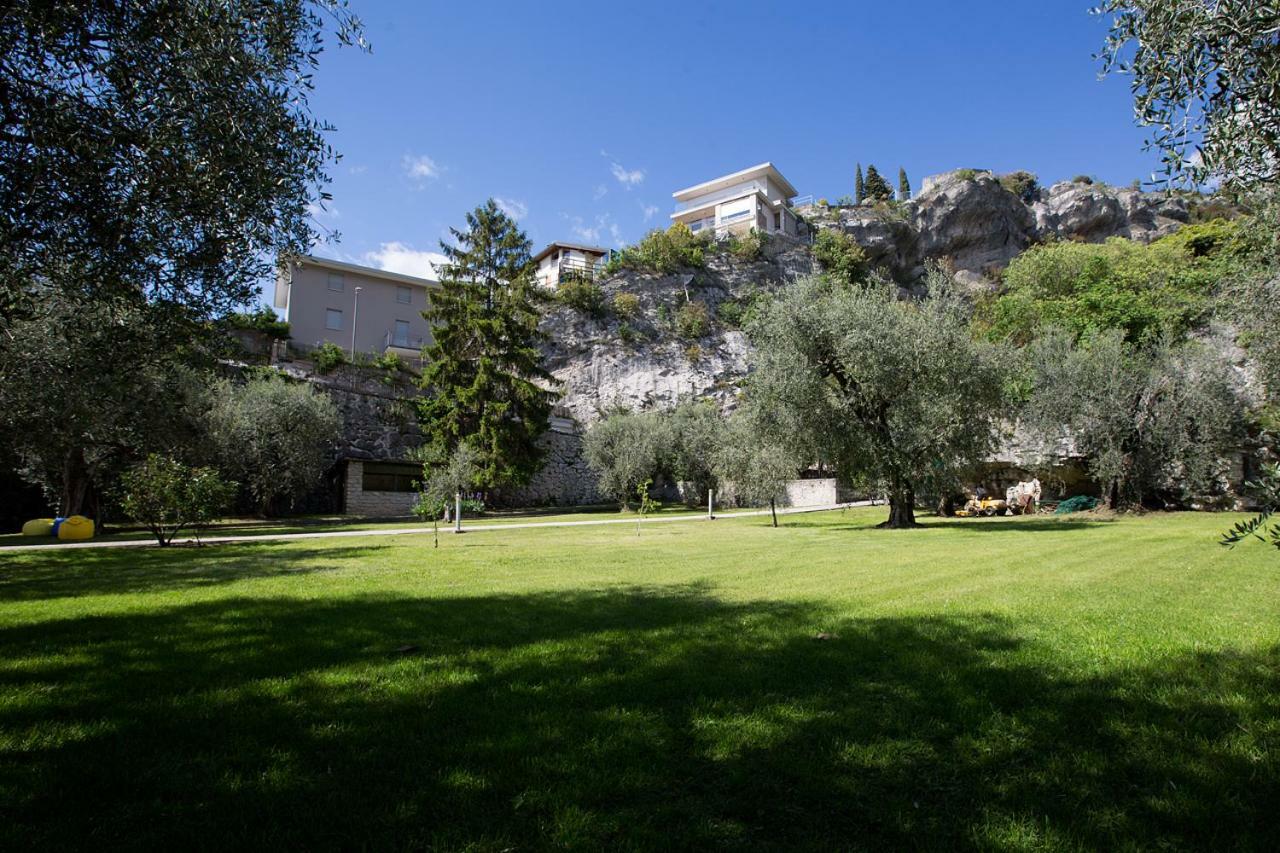 Apartments Suster Torbole Sul Garda Buitenkant foto